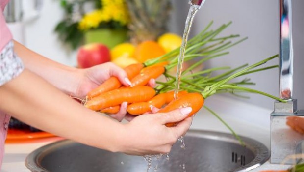 Lavar alimentos, zanahorias, hortalizas, verdura | GO FIT - Archivo ep lavar alimentos zanahorias hortalizas verdura
