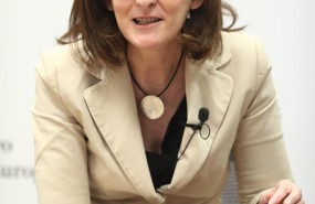 ep maite pagazaurtunduala presentacionlibro blanconegroterrorismo 20180430115715