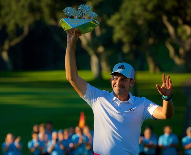 ep sergio garcia levantatrofeoandalucia valderrama masters