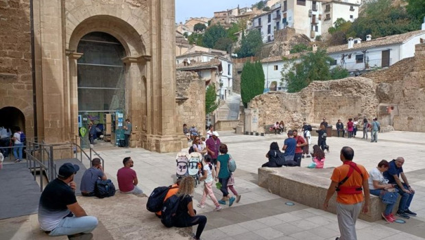 ep turistas en las ruinas de santa maria