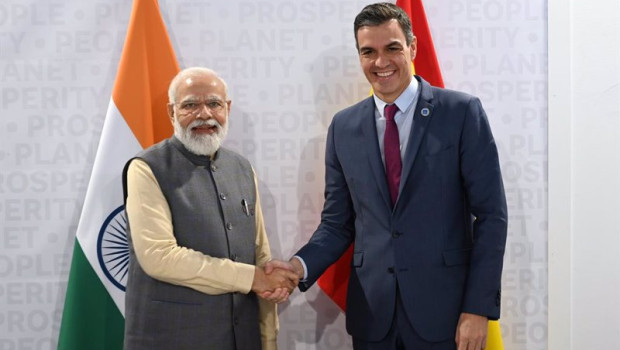 ep archivo   el presidente del gobierno de espana pedro sanchez d y el primer ministro de india