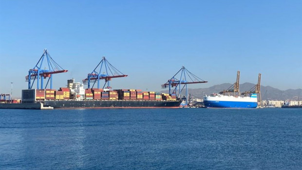 ep archivo   malaga  puertos  el puerto registrara unos 8000 movimientos de mercancia esta semana