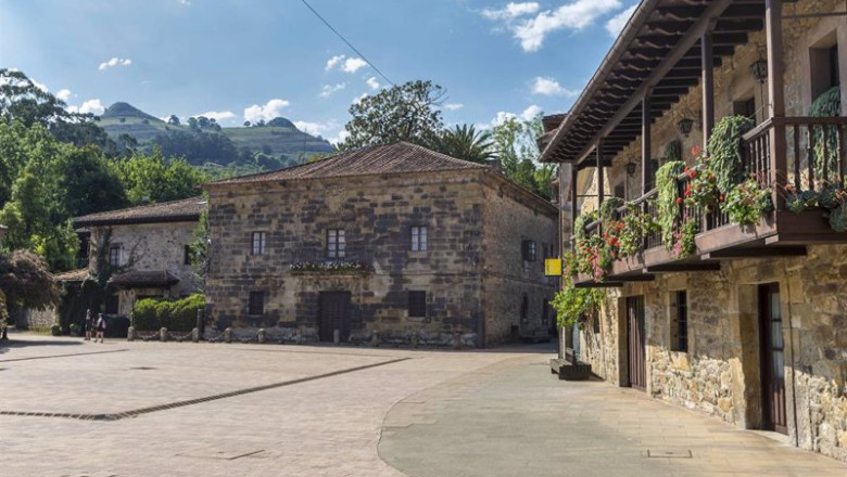 Archivo - Plaza de los Cañones de Liérganes. TCantabria. | AYTO - Archivo ep archivo plaza de los canones de lierganes tcantabria