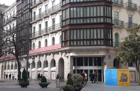 ep archivo   sucursal de kutxabank en bilbao