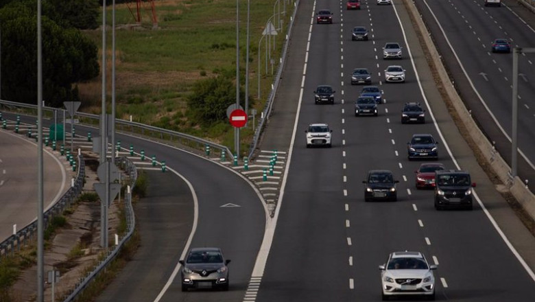 ep archivo vehiculos en una autopista ep archivo vehiculos en una autopista
