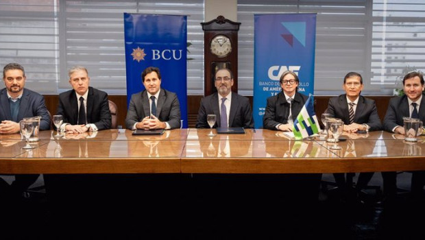 ep banco de desarrollo de america latina caf firma un acuerdo de capitalizacion de 6485 millones con