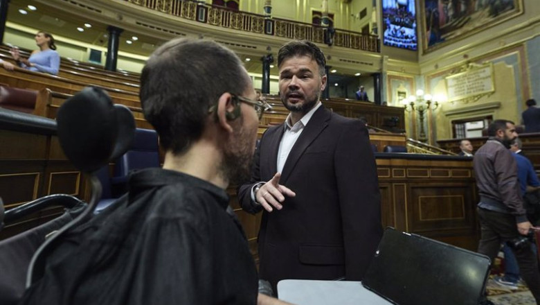ep el portavoz de erc en el congreso gabriel rufian i y el portavoz de unidas podemos en el congreso ep el portavoz de erc en el congreso gabriel rufian i y el portavoz de unidas podemos en el congreso