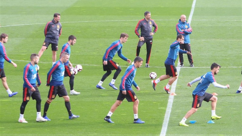 Futbolistas de la selección española durante un entrenamiento. | Ricardo Rubio - Europa Press - Archivo ep futbolistas de la seleccion espanola durante un entrenamiento
