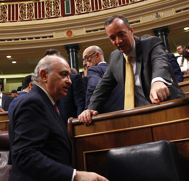 Jorge Fernández Díaz y Francisco Martínez, del PP | EUROPA PRESS ep jorge fernandez diazfrancisco martinez del pp