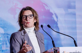 ep la vicepresidenta tercera del gobierno y ministra para la transicion ecologica y el reto 20221207125903 ep la vicepresidenta tercera del gobierno y ministra para la transicion ecologica y el reto 20221207125903