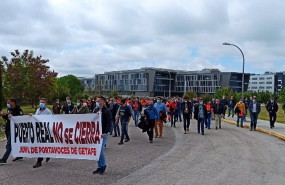 ep manifestantes de la factoria de airbus en getafe madrid