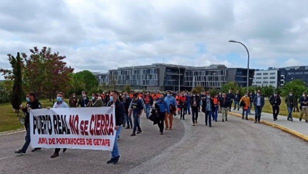 ep manifestantes de la factoria de airbus en getafe madrid