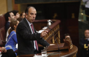 ep portavoz adjuntonavarra suma upn encongresolos diputados carlos garcia adanero durantediscurso previola segunda votacionla investiduracandidato socialistala presidenciagobierno