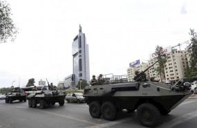 ep tanques militares en santiago de chile por las protestas contra la subida del precio del billete