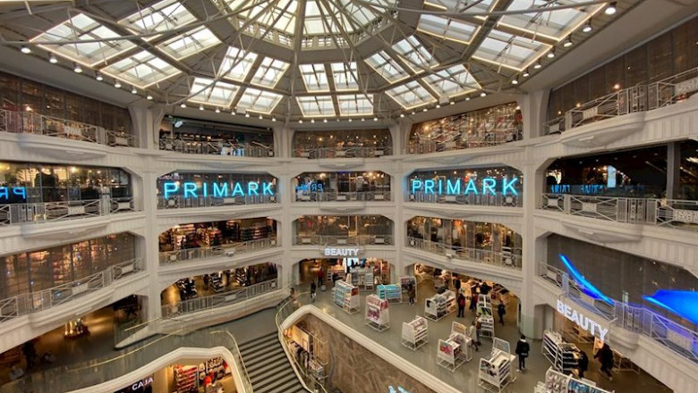 ep tienda de cinco plantas en primark gran via tras incrementar un 15 el sueldo de sus empleados en ep tienda de cinco plantas en primark gran via tras incrementar un 15 el sueldo de sus empleados en