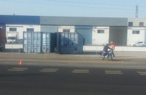 ep un examinadorun motorista durantepruebaal contendor