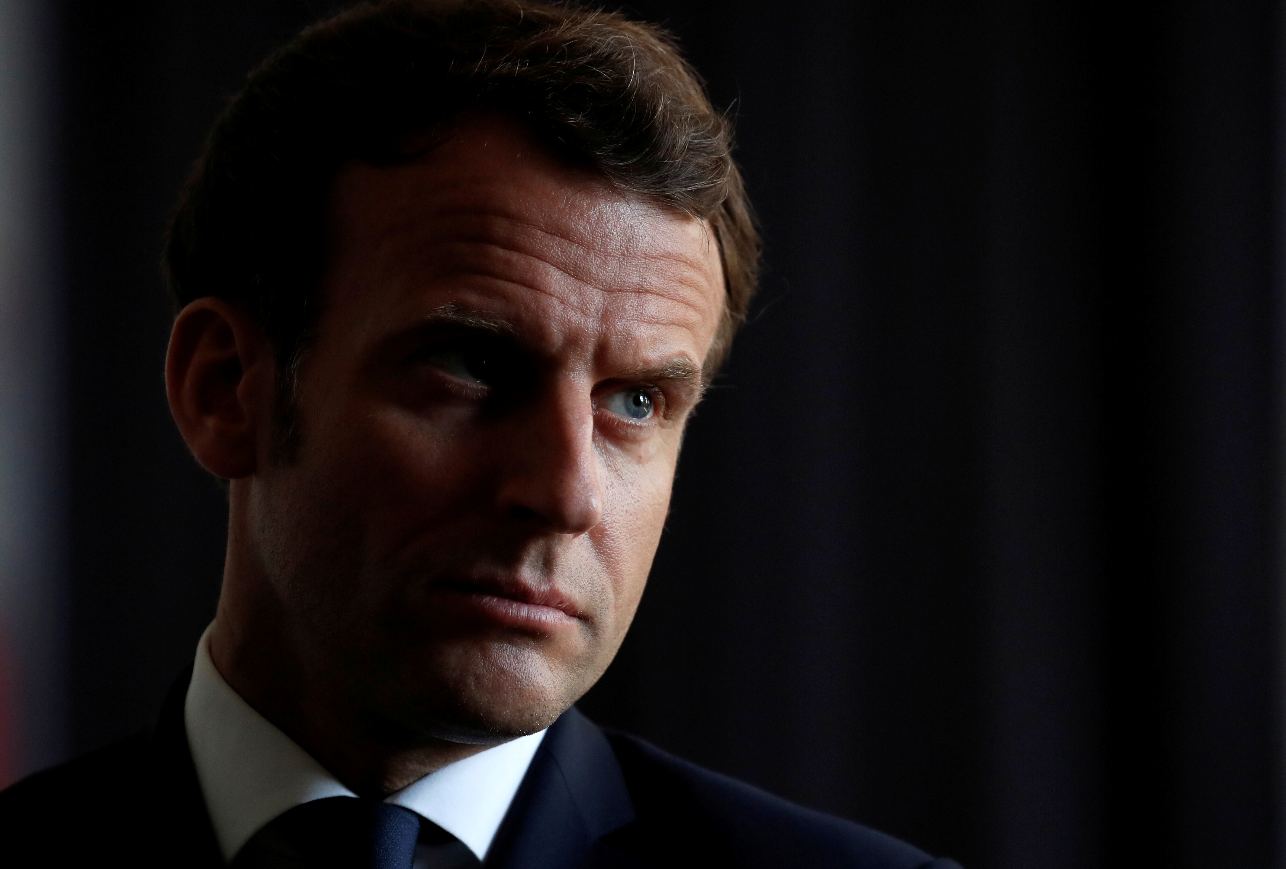 macron-annonce-une-aide-exceptionnelle-pour-les-familles-modestes