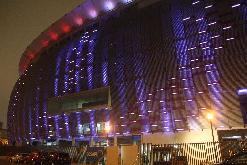 estadio nacional peru de noche