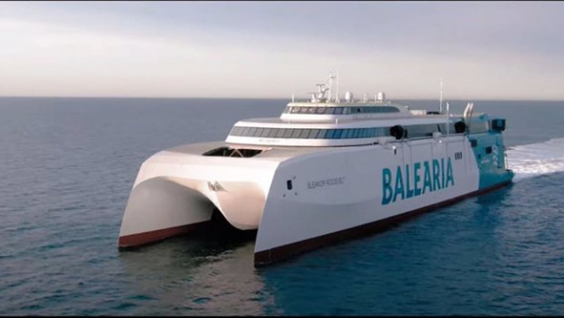 ep baleria inicia la campana de verano bajo el lema la compania lo es todo