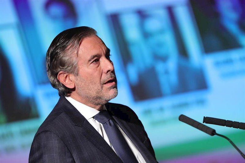 ep el consejero de justicia interior y victimas de la comunidad de madrid enrique lopez lopez
