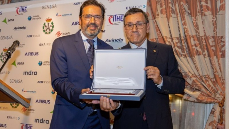 ep el presidente de ala javier gandara recibe premio ingeniero del ano 2023 ep el presidente de ala javier gandara recibe premio ingeniero del ano 2023