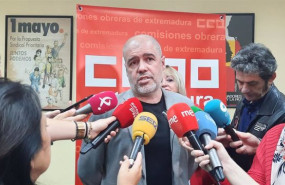 ep el secretario confederal de ccoo unai sordo atiende a los medios en badajoz ep el secretario confederal de ccoo unai sordo atiende a los medios en badajoz