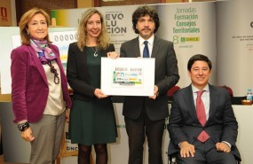 ep fotonoticia secretarioestadoservicios sociales e igualdad recibe la