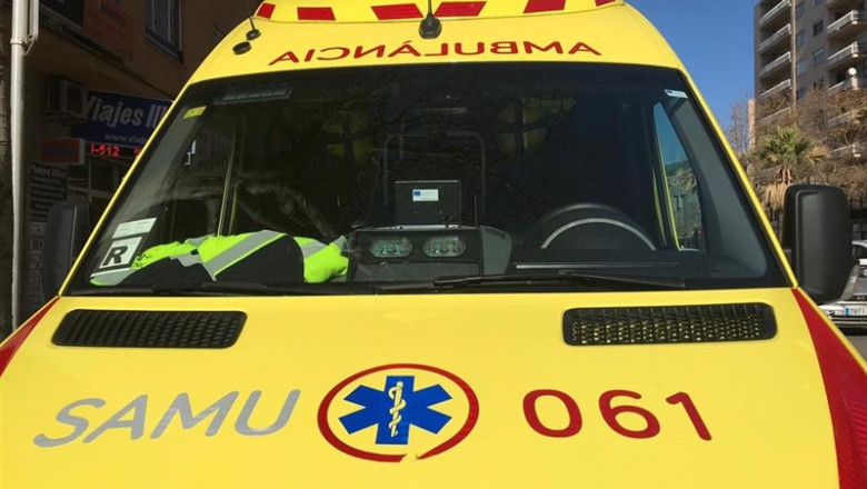 Imagen de recurso de una ambulancia del SAMU 061. | EUROPA PRESS - Archivo ep imagenrecursouna ambulanciasamu 061 20190707154608