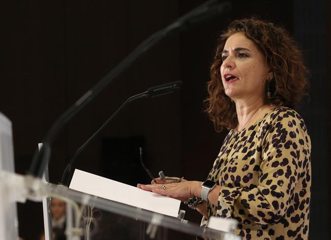 La ministra de Hacienda, María Jesús Montero, en un desayuno informativo | EUROPA PRESS ep la ministrahacienda maria jesus montero endesayuno informativo