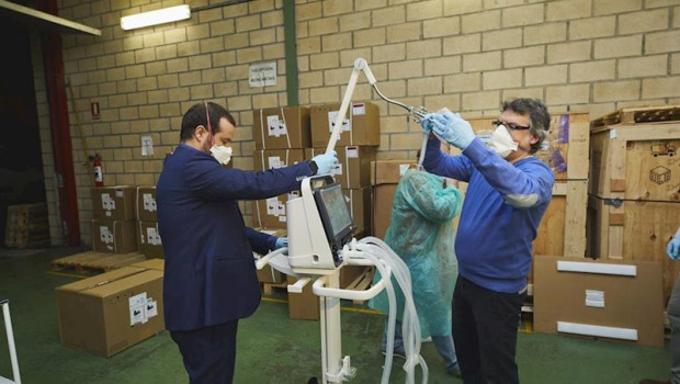 ep llegan a euskadi 40 respiradores para los hospitales