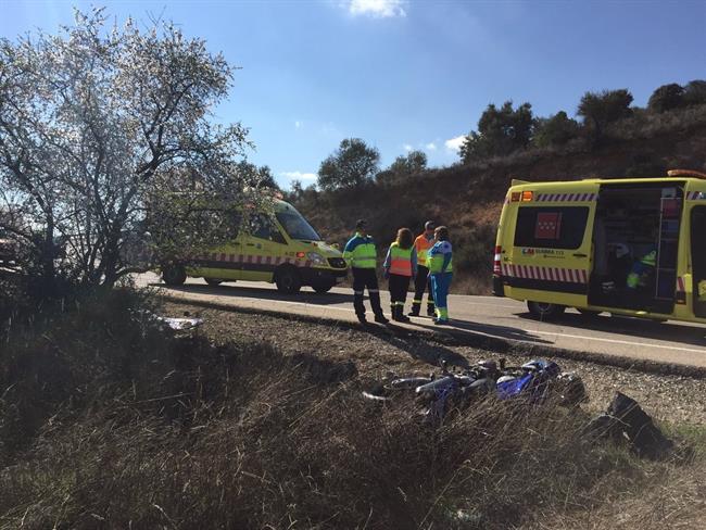 Muere un motorista de 41 años al chocar contra un árbol | EMERGENCIAS 112 COMUNIDAD DE MADRID ep mueremotorista41 anoschocarun arbol