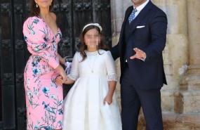 ep paulabustamante posanla comunionsu hija daniella
