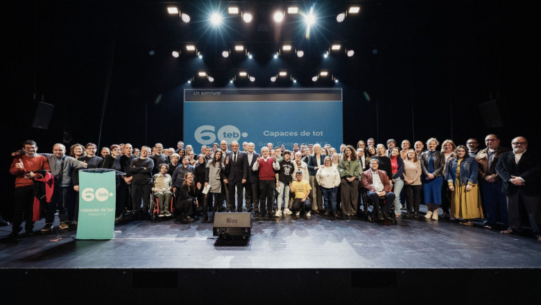 foto acte 60 aniv teb escenari 20260317161115 