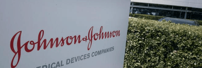 EEUU advierte del riesgo de un trastorno hemorrágico raro de la vacuna de J&J