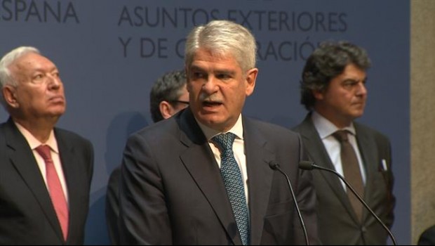 dastis dispuesto demostras espan esta vuelta