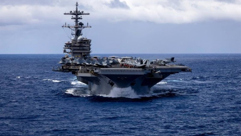ep archivo el portaaviones de la clase nimitz uss george hw bush navega por el oceano indico en la ep archivo el portaaviones de la clase nimitz uss george hw bush navega por el oceano indico en la
