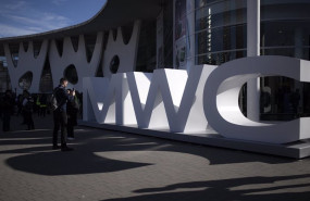 ep archivo   letras del mwc en el recinto gran via de fira de barcelona en lhospitalet de llobregat