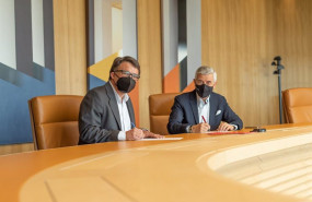 ep el consejero delegado de movistar prosegur alarmas enrique garcia y el director de banca