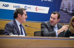 ep el presidente de la ceoe antonio garamendi i y el ministro de transportes y movilidad sostenible
