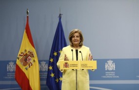 ep fatima banez entregamedallasplatameritotrabajo