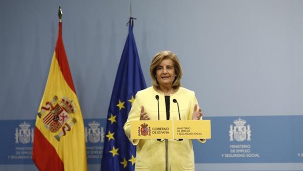 ep fatima banez entregamedallasplatameritotrabajo