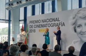 ep garcia recibiendopremio nacionalcinematografia