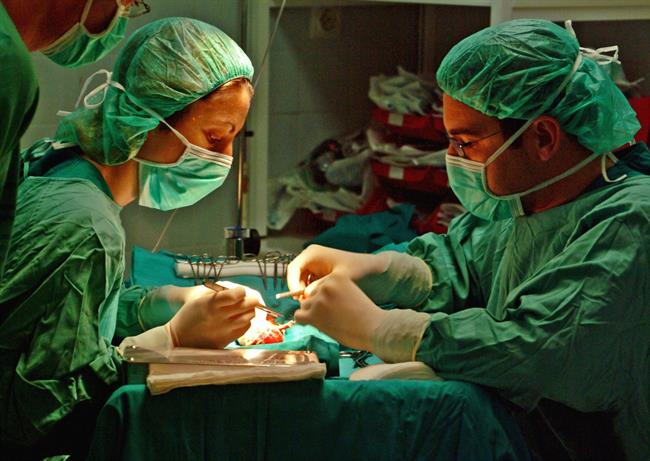 Imagen De Un Trasplante Renal En El Hospital Virgen Del Rocío | EUROPA PRESS/JUNTA DE ANDALUCÍA ep imagenun trasplante renalhospital virgenrocio