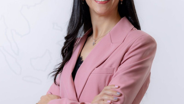 ep la nueva directora general de eurofragance en oriente medio oumayma tabet