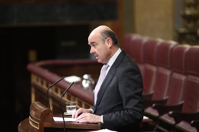ep luis guindos comparece congreso diputados