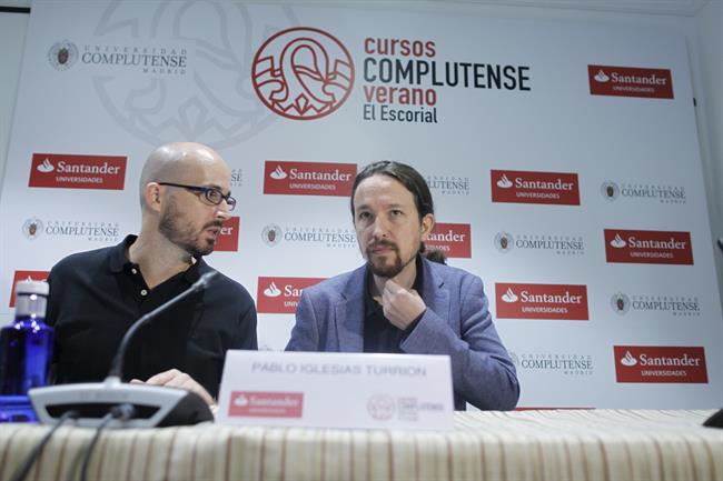 Nacho Álvarez y Pablo Iglesias en los cursos de verano de El Escorial | EUROPA PRESS - Archivo ep nacho alvarezpablo iglesiaslos cursosveranoescorial