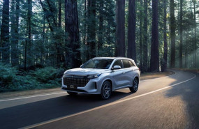 ep nuevo dsfk e5 el nuevo suv hibrido enchufable del grupo chino