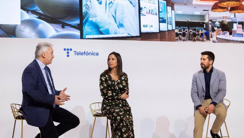 ep presentacion de la alianza entre gofit y telefonica en el mobile world congress ep presentacion de la alianza entre gofit y telefonica en el mobile world congress