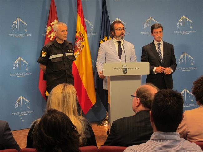 Presentación del simulacro con el consejero Rivera en el centro | EUROPA PRESS ep presentacionsimulacroconsejero riveracentro