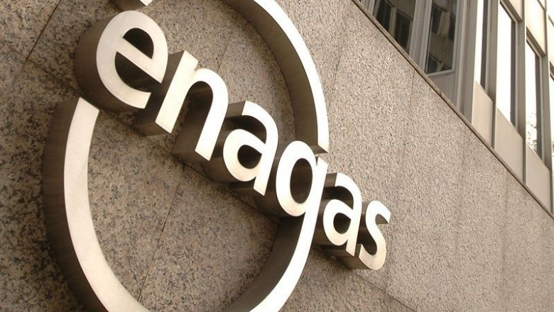 Sede central de Enagás y logo de la compañía | ENAGÁS - Archivo ep sede central de enagas y logo de la compania